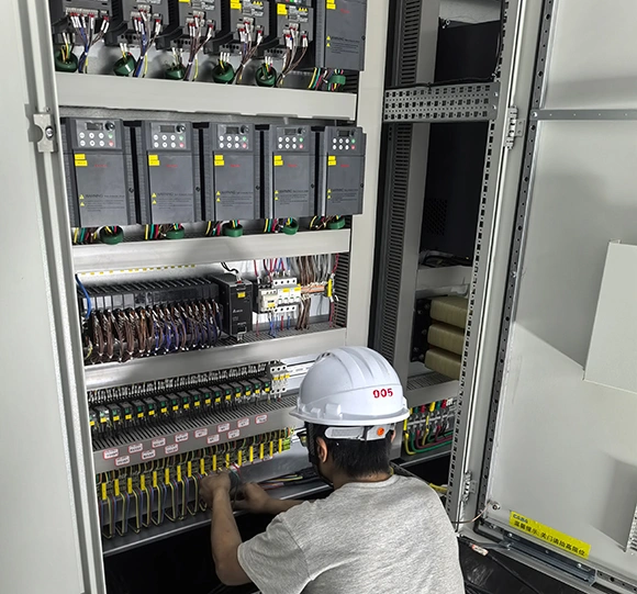 Fabricant d’Armoires Électriques Industrielles Depuis 2005