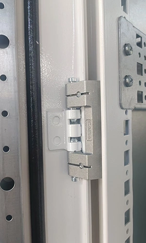 Armoire de Serveur Réseau