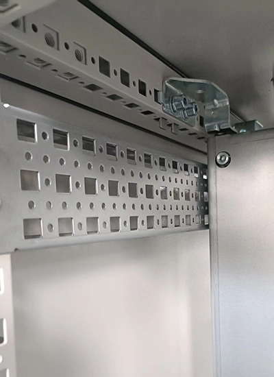 Armoire Autoportante